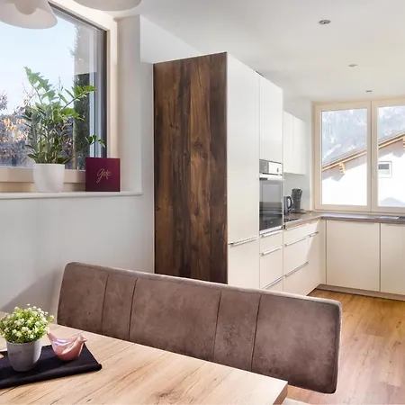 Valkastiel דירה *