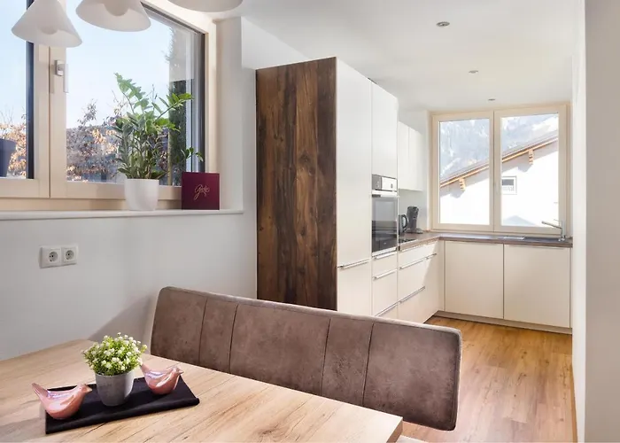 Valkastiel Apartment *